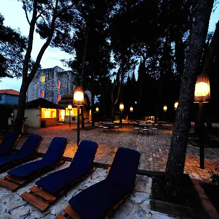 Skula Hotel 4*
