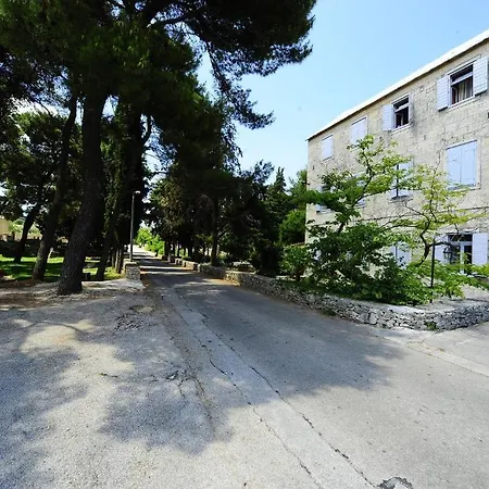 Skula Hotel