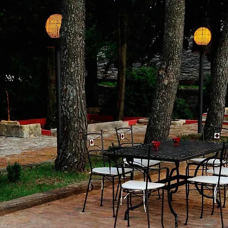 Hotel Skula 4*